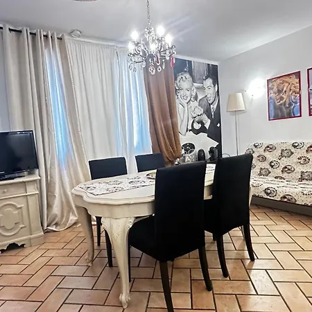Bohemien Chic Apartman *